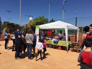 Torneo de padel solidario para AACIC en el Club Tennis Salou H20