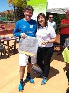 Torneo de padel solidario para AACIC en el Club Tennis Salou H20