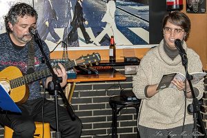 Concierto De tot cor en el bar musical Yesterday de Santa Coloma de Gramenet