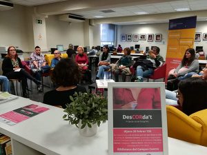Charla Las cicatrices que nos han dado la vida en la Biblioteca del campus Centro de la UdG