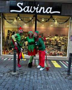 Dibujos por los niños que están en el hospital en Santa Coloma de Gramenet
