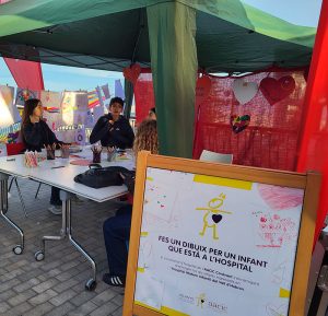 Taller Haz un dibujo para un niño o una niña que está en el hospital en la 31ª Gran Fiesta del Corazón en el Tibidabo